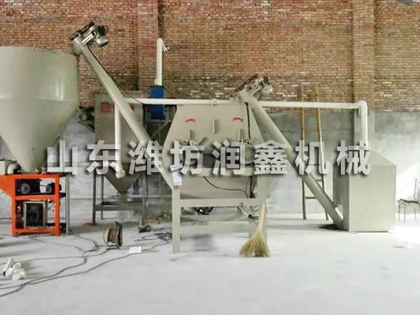 膩?zhàn)臃墼O(shè)備（時(shí)產(chǎn)10噸）